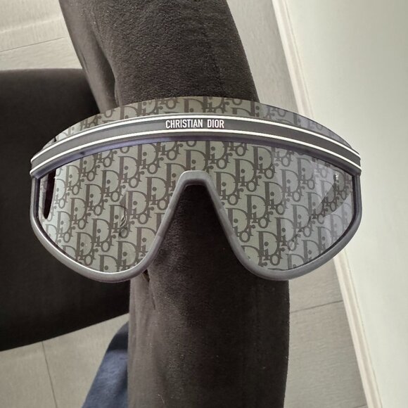 CHRISTIAN DIOR DIORCLUB M2U 31B8 MASK SILVER MIRROR BLUE DIOR lOGO SUNGLASSES. - Picture 4 of 17